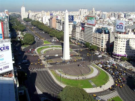 9 de Julio Avenue - Buenos Aires Hotels and Tourism in www.buenosaires ...