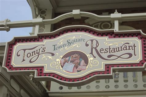 Tony’s Town Square: Dining on Main Street USA - Me and the Mouse Travel