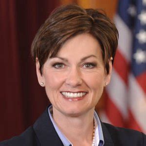 Kim Reynolds' Biography - The Voter's Self Defense System - Vote Smart