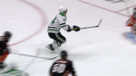 Hintz starts off Stars with PPG | NHL.com