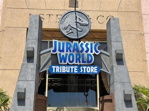 Jurassic World Tribute Store coming to Universal Studios Florida ...