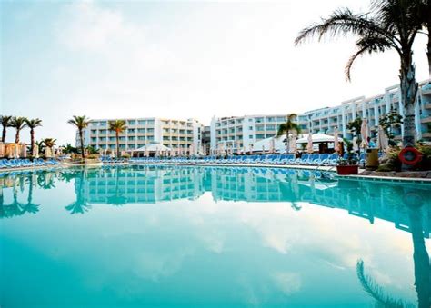 All-inclusive Malta holiday at a relaxing beach resort | Luxury travel at low prices | Time Out ...