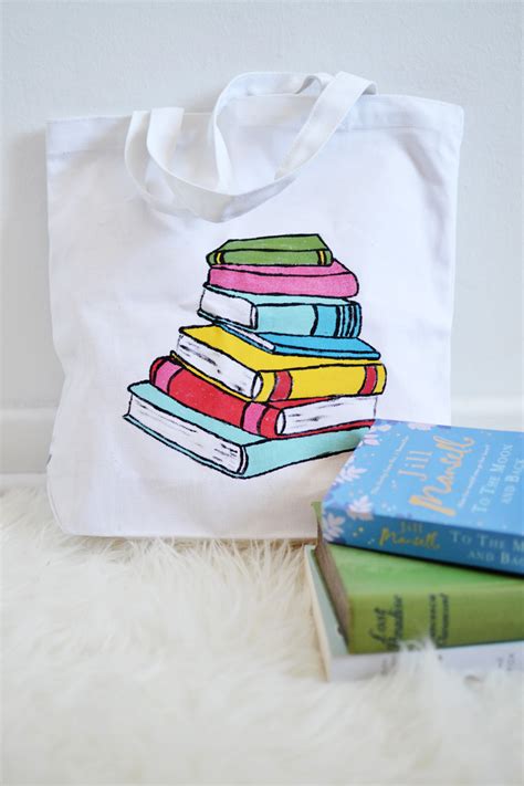 30 DIY Tote Bags To Create At Home