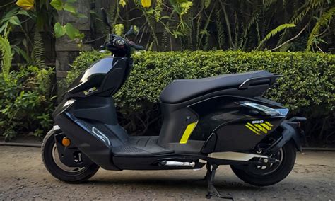 The Zeeho AE8 is the future of e-scooting | VISOR.PH