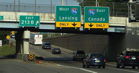 MDOT draft for I-94 construction in Detroit includes less widening, better pedestrian bridges ...