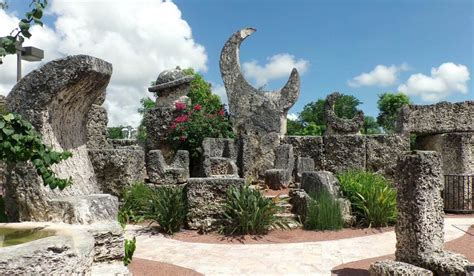 Secrets of the Coral Castle, Florida: An Early 20th Century Marvel