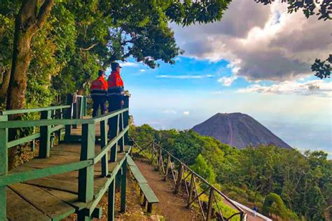 Cerro Verde National Park El Salvador: Explore the Natural Beauty of ...