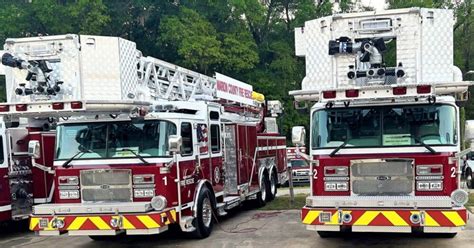 Marion County Fire Rescue welcomes two new platform fire trucks to ...