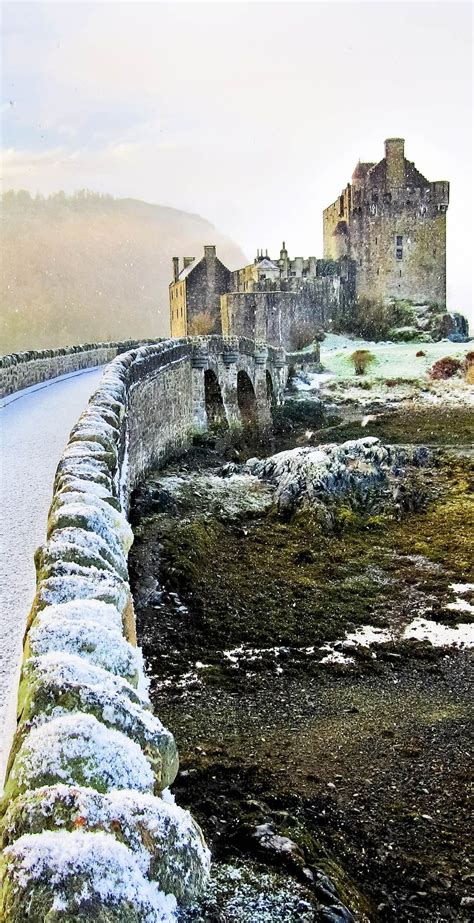 Eilean Donan Castle in Winter, Scotland -- Copyright: Javen / via ...