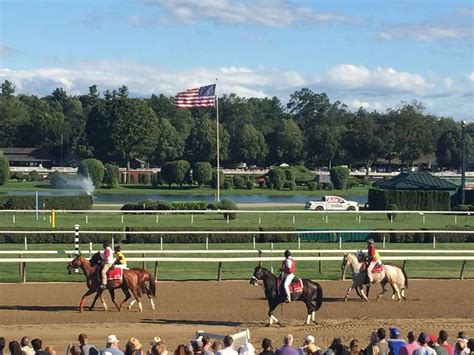 Saratoga Race Track: Upcoming Events & Track Hours