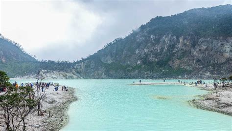 Kawah Putih, Bandung, Indonesia | Entry Fee, Timings, and more | Holidify