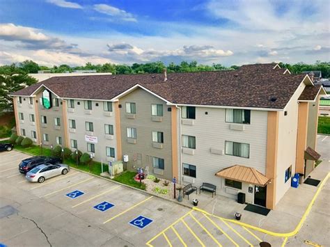 QUINCY INN & SUITES $68 ($̶7̶8̶) - Prices & Motel Reviews - IL