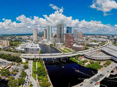 Downtown Tampa from 286 feet : r/tampa