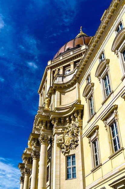 Premium Photo | The berlin palace in germany