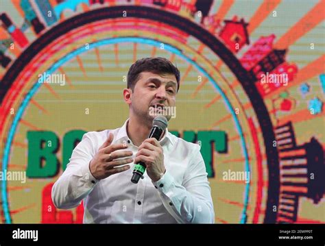 Volodymyr zelensky comedy show hi-res stock photography and images - Alamy