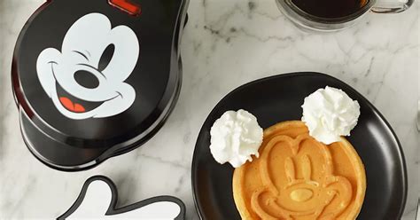 Mickey Mouse Waffle Maker from $10.49 on Kohls.com (Reg. $25) | Make ...