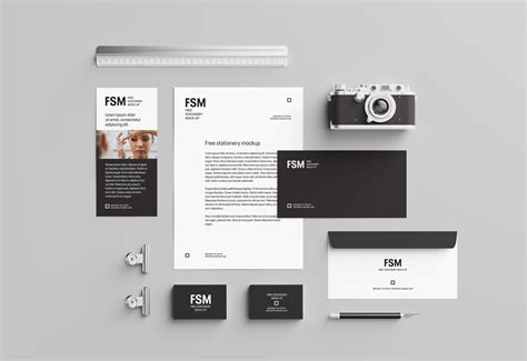 Free Photoshop Stationery Mockup PSD Set For Photographers - Good Mockups