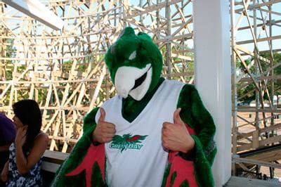 Breaking mascot news: Phlash Phoenix rides Zippin Pippin with GPU crew | Inside UW-Green Bay News