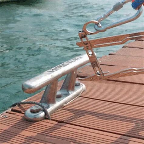 Multi-Purpose Dock Hook - ExplorerChoice