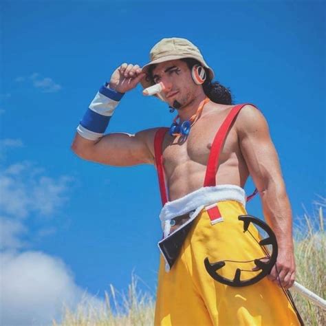 One Piece: 10 Usopp Cosplay That Look Just Like The Anime | CBR | One ...