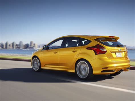 Ford Focus ST Specs Photo Gallery #8/10