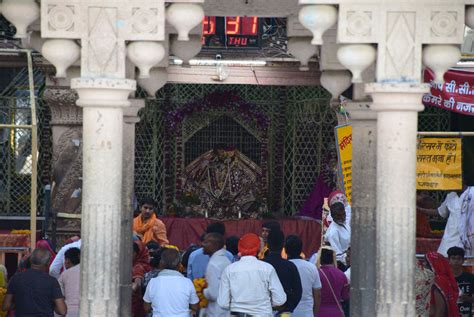 Shri Radha Rani Temple – Barsana – Brijwale