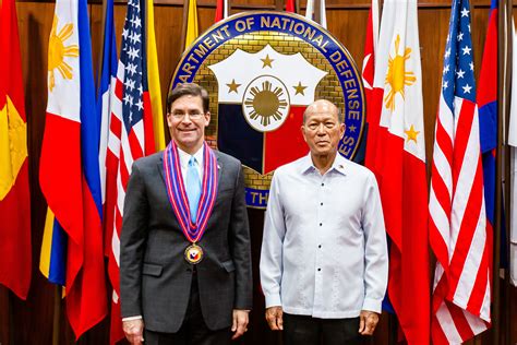 U.S. Secretary of Defense Visits the Philippines to Reaffirm Strong Bilateral Ties > U.S. Indo ...