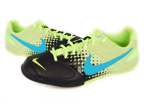 Futsal Department Store: Nike Futsal Shoes