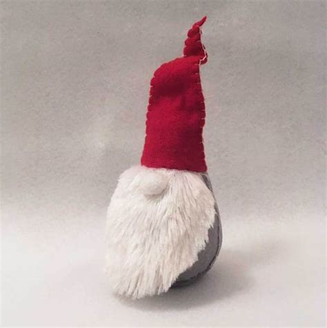 Tutorial and pattern: Christmas gnome – Sewing