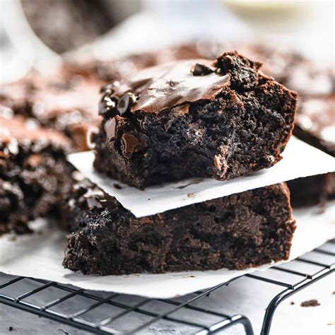 Dark Chocolate Brownies: Perfectly Gooey and Chewy - Chopnotch