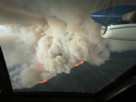 A California fire is spawning monster 40,000-foot-tall clouds