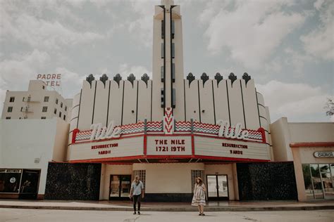 A Maternity Session full of Life in Downtown Bakersfield CA | Rubi Z ...