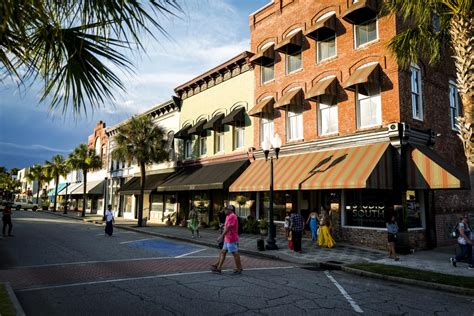 Historic Downtown Brunswick, GA | Activities & Restaurants