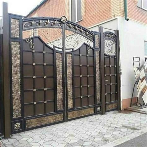 40 Awesome Front Gate Design Ideas & Tips Improve Home Security | Front gate design, House gate ...