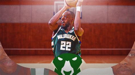 Bucks' Khris Middleton plan for season opener vs. Sixers, revealed