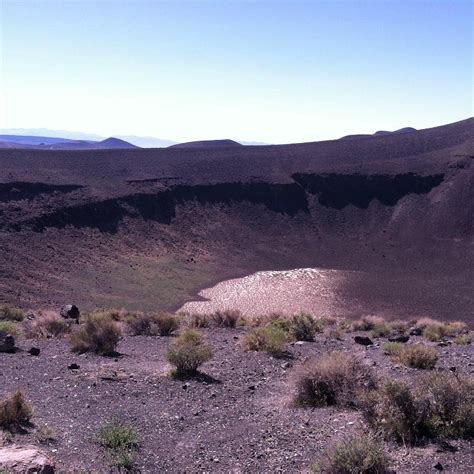 Lunar Crater Volcanic Field - 토너파 - Lunar Crater Volcanic Field의 리뷰 ...