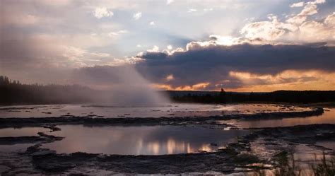 Yellowstone Geyser Images – Browse 54,000 Stock Photos, Vectors, and ...