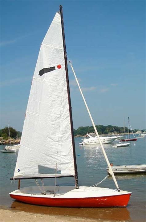 Chrysler mutineer 15 sailboat for sale