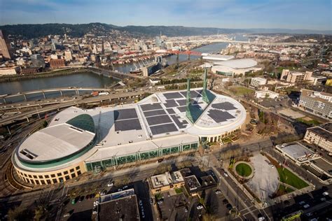 Oregon Convention Center Solar Array Photo: Bruce Forster | City skyline, Exterior, Convention ...