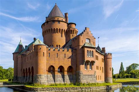 41 Best Swedish Castles, Palaces and Manor Homes (Photos)