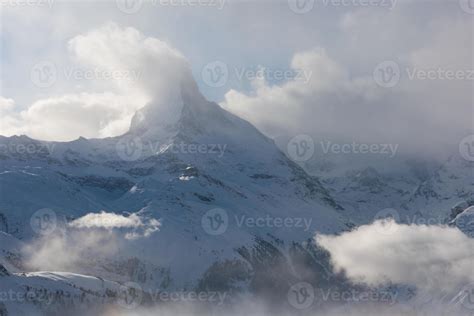 mountain matterhorn zermatt switzerland 10731936 Stock Photo at Vecteezy