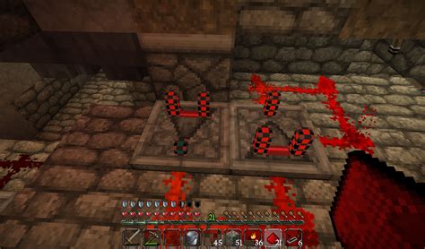 Redstone comparator clock