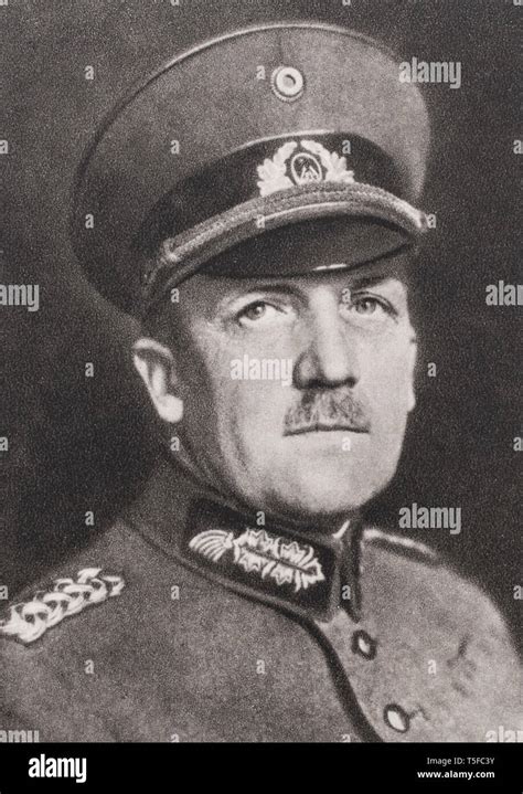 Portrait of general kurt von schleicher 1882 1934 hi-res stock photography and images - Alamy