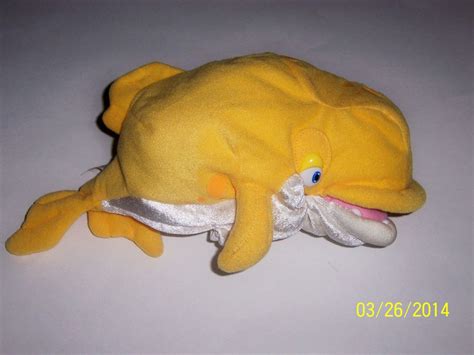 2002 Veggie Tales “JONAH & THE WHALE” Hand Puppet/Plush Stuffed Toy