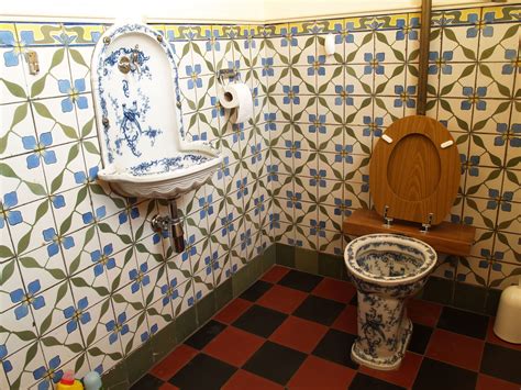 diet woman - Google 検索 | Toilet, Victorian bathroom, Toilet design