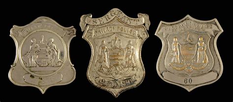 Lot Detail - LOT OF 3: PHILADELPHIA POLICE BADGES