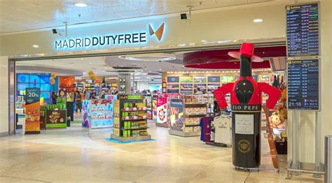 In Madrid Duty Free shops editorial photography. Image of airport - 74020387