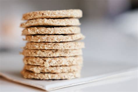 Easy Vegan Scottish Oatcakes with Sprouted Oats Recipe