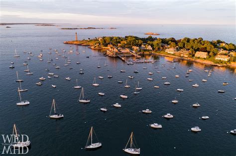 Golden Masts in Marblehead Harbor https://wednesdaysinmhd.com/2017/07 ...