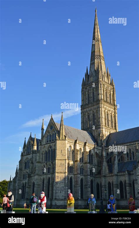 Salisbury Cathedral celebrating the Magna Carta Stock Photo - Alamy